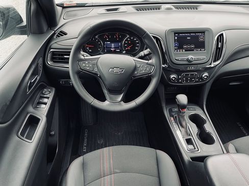 Used 2022 Chevrolet Equinox RS image 20
