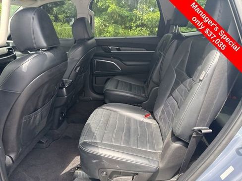 Used 2024 Kia Telluride SX Prestige image 16