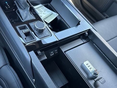 New 2026 Toyota Tundra Limited image 24