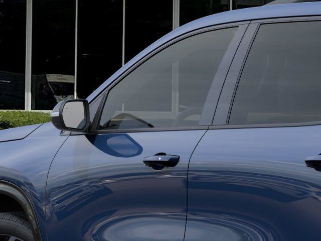 New 2027 Chevrolet Traverse RS w/ LPO, Floor Liner Package FWD image 12