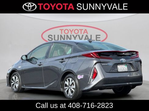 Used 2019 Toyota Prius Prime Premium FWD image 7