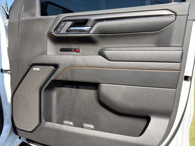 Used 2024 GMC Sierra 1500 AT4 w/ Technology Package AWD/4WD image 17