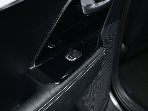 Used 2022 Kia Niro EX w/ Cold Weather Package image 18