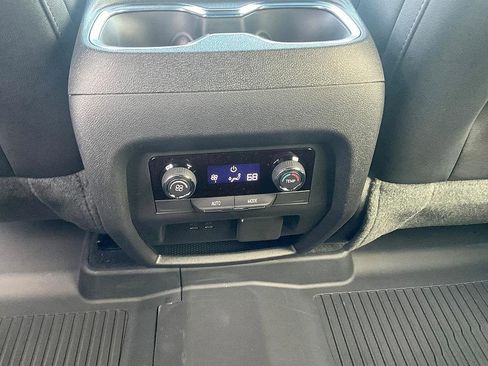 New 2026 Chevrolet Traverse Z71 w/ Enhanced Driving Package image 24