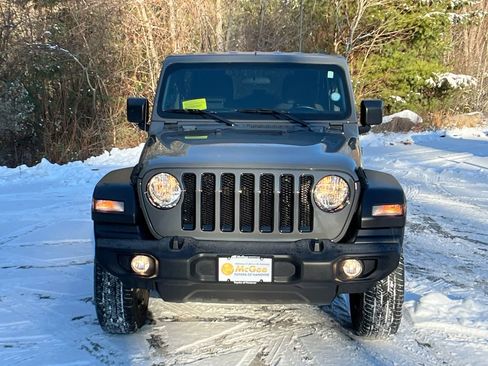 Used 2022 Jeep Wrangler Unlimited Sport image 8