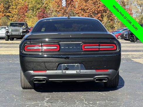 Used 2022 Dodge Challenger R/T w/ Plus Package image 35