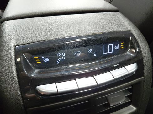 Used 2024 Cadillac XT6 Sport w/ LPO, Floor Liner Package AWD/4WD image 25