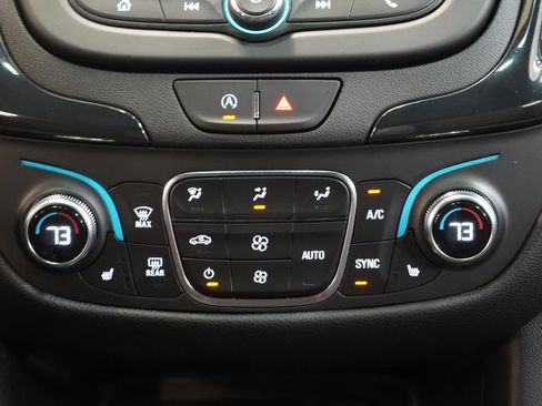 Used 2023 Chevrolet Equinox RS w/ LPO, Floor Liner Package FWD image 22
