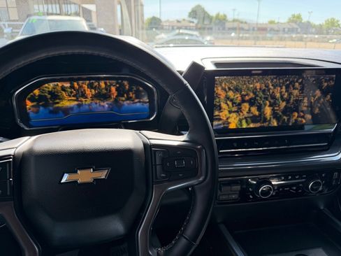 Used 2024 Chevrolet Silverado 3500 High Country w/ Technology Package AWD/4WD image 14