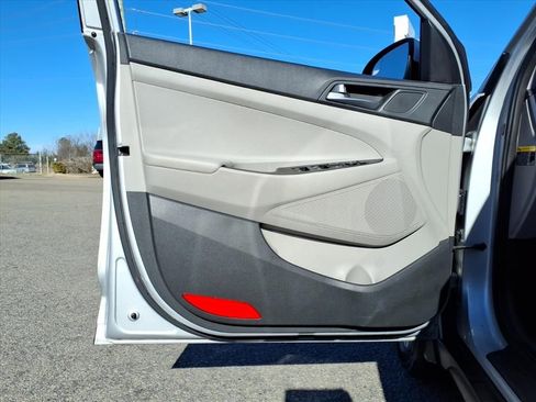 Used 2016 Hyundai Tucson SE image 7