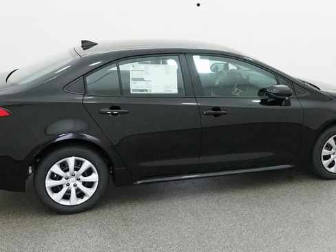 New 2026 Toyota Corolla LE image 5