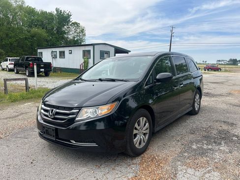 Used 2017 Honda Odyssey EX-L image 3