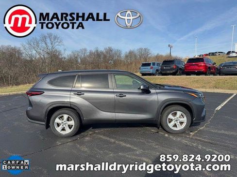 Certified 2024 Toyota Highlander LE image 2