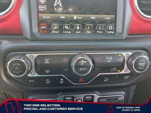 Used 2020 Jeep Wrangler Unlimited Rubicon AWD/4WD image 22