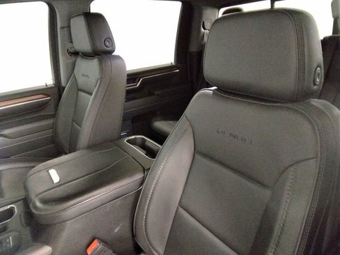 Used 2025 GMC Sierra 2500 Denali w/ Denali Reserve Package image 33