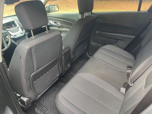 Used 2017 GMC Terrain SLE FWD image 12