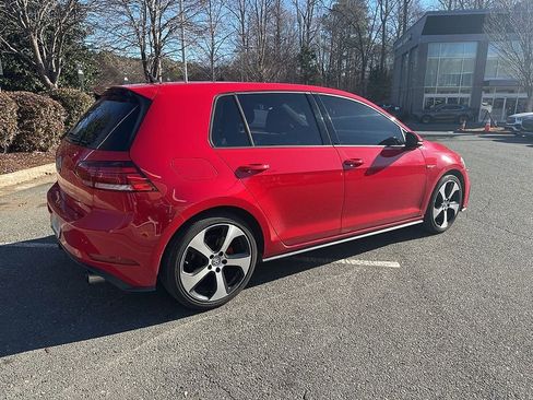 Used 2018 Volkswagen GTI S image 4