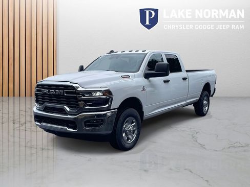 New 2026 RAM 2500 Tradesman w/ Chrome Appearance Group image 4