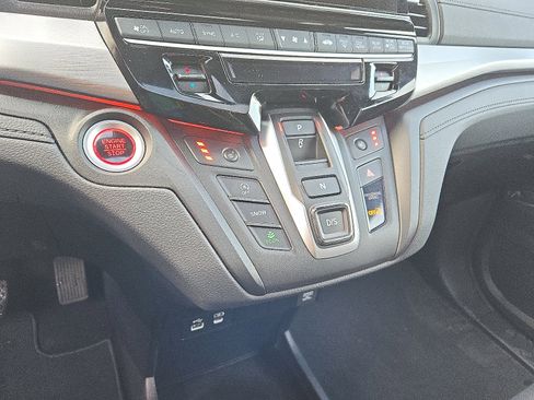Certified 2026 Honda Odyssey Sport-L image 19