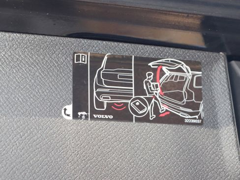 Used 2020 Volvo XC90 T6 Inscription w/ Protection Package image 7