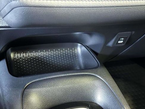 Used 2023 Toyota Corolla SE image 33