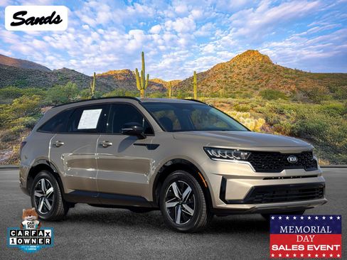 Certified 2021 Kia Sorento S FWD image 1