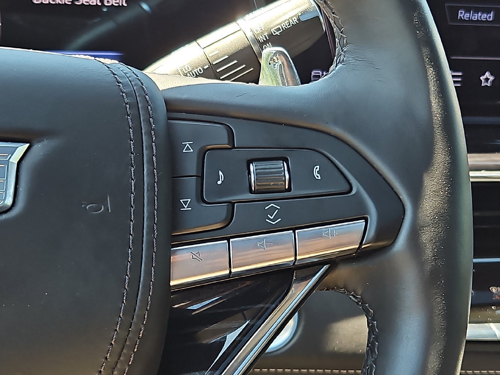 Used 2024 Cadillac Escalade ESV V w/ LPO, Floor Liner Package AWD/4WD image 26