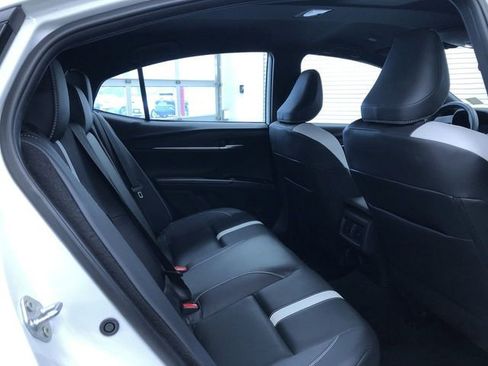 Certified 2025 Toyota Camry SE image 21