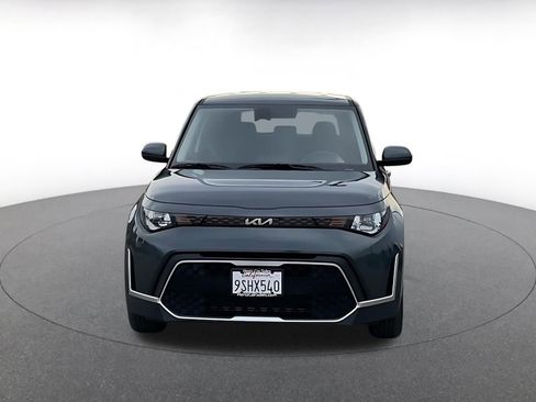 Used 2025 Kia Soul LX w/ LX Technology Package image 4