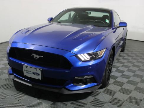 Used 2017 Ford Mustang GT w/ GT Performance Package image 4
