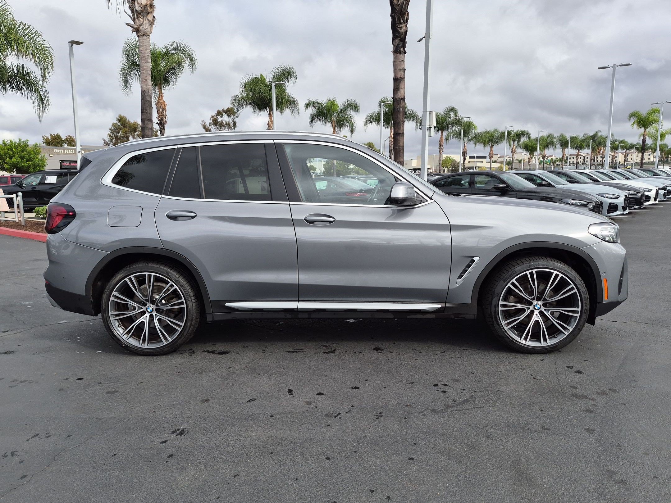 Certified 2023 BMW X3 xDrive30i w/ Premium Package w/ZPA AWD/4WD image 11