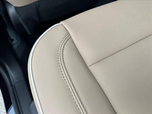 New 2026 Buick Enclave Preferred w/ Power Package FWD image 24