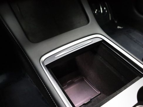 Used 2023 Tesla Model 3 Standard Range image 48