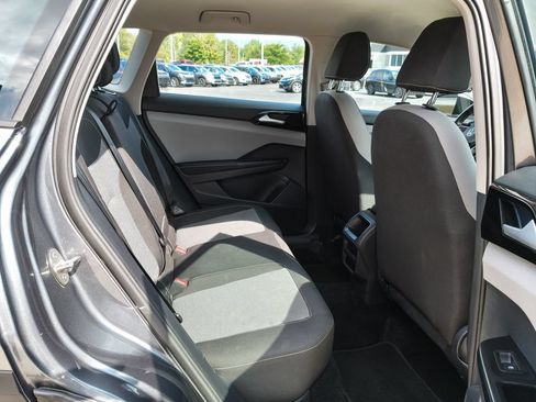 Used 2024 Volkswagen Taos S FWD image 16