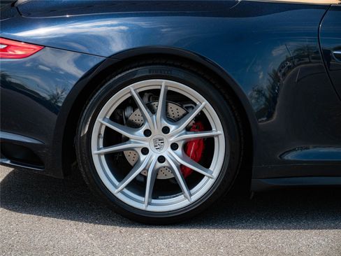 Certified 2017 Porsche 911 Carrera 4S AWD/4WD image 28