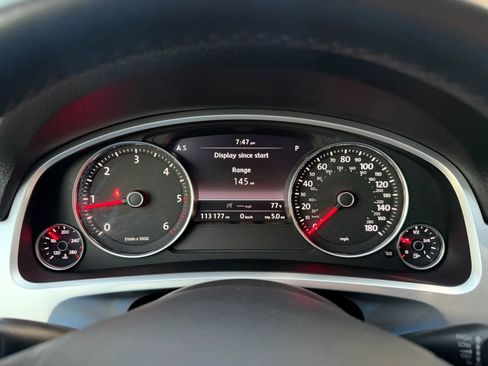 Used 2012 Volkswagen Touareg Sport AWD/4WD image 65