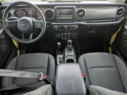 Used 2023 Jeep Wrangler Sport S image 17