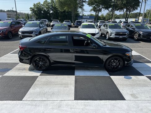 Used 2026 Honda Civic Sport image 4