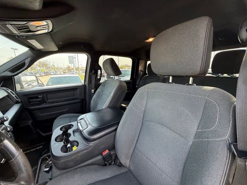 Used 2022 RAM 2500 Tradesman image 12