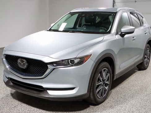 Used 2018 MAZDA CX-5 Touring image 30