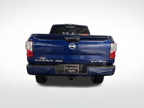 Certified 2024 Nissan Titan SV w/ SV Convenience Package image 5