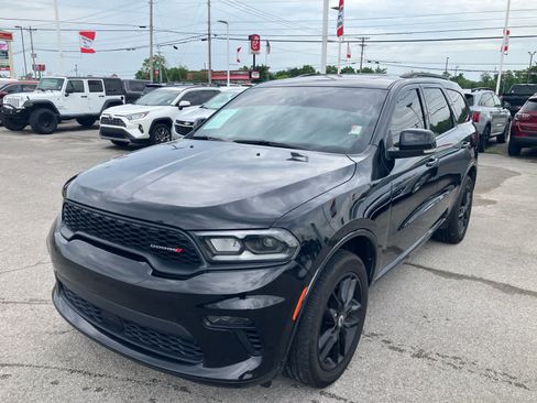 Used 2023 Dodge Durango GT AWD/4WD image 3