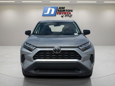 Used 2024 Toyota RAV4 LE AWD/4WD image 2