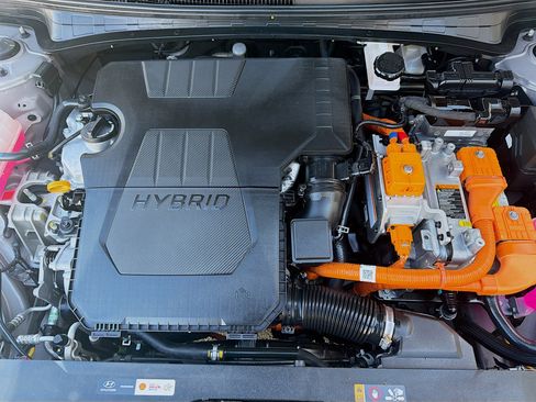 Used 2023 Hyundai Elantra Blue image 34