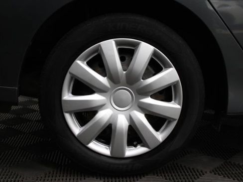 Used 2013 Honda Insight LX image 5