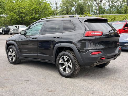 Used 2014 Jeep Cherokee Trailhawk w/ Leather Interior Group AWD/4WD image 7