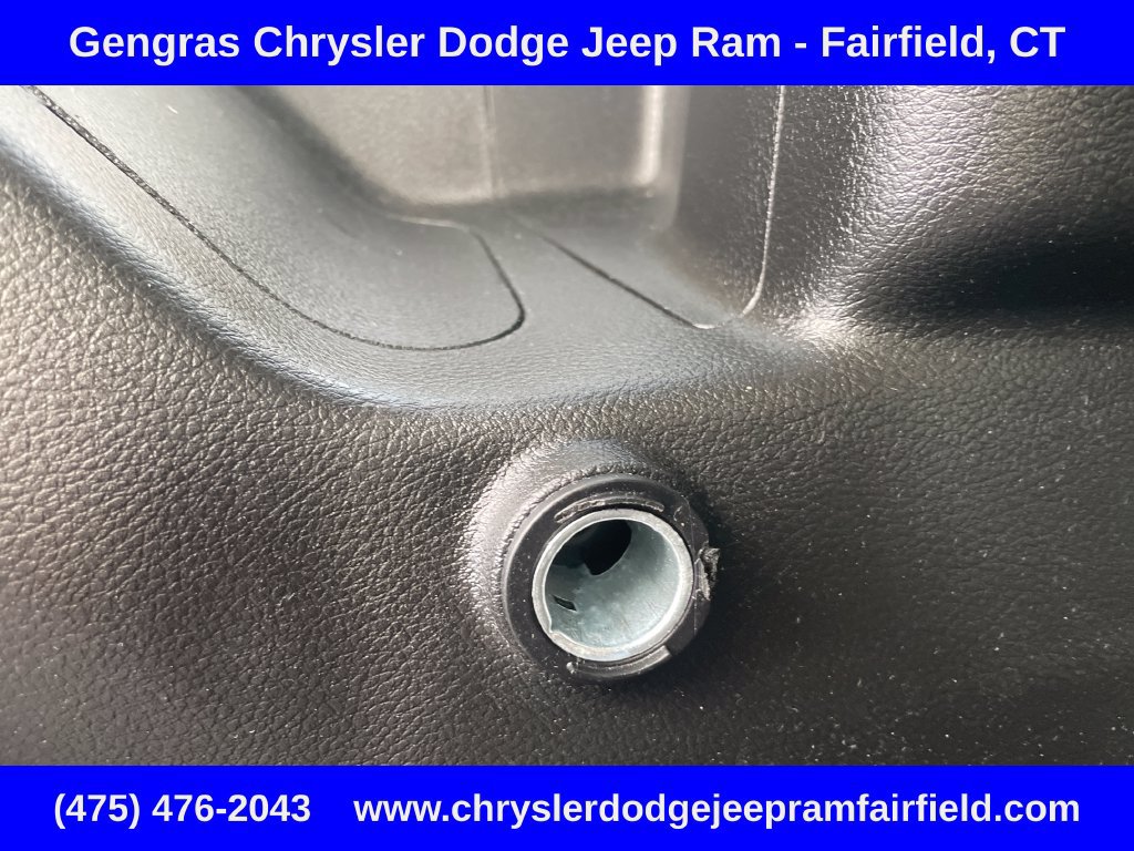 Used 2024 Jeep Wrangler Unlimited w/ Convenience Group AWD/4WD image 35