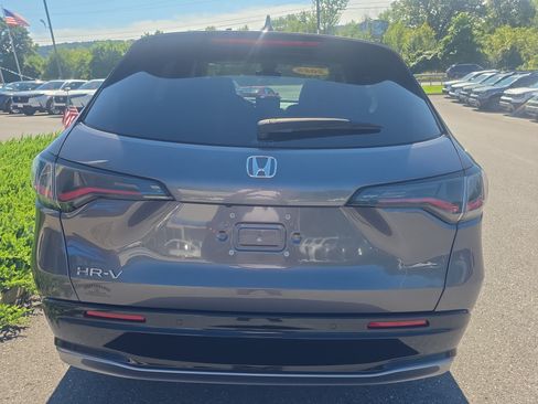 Used 2025 Honda HR-V EX-L image 6