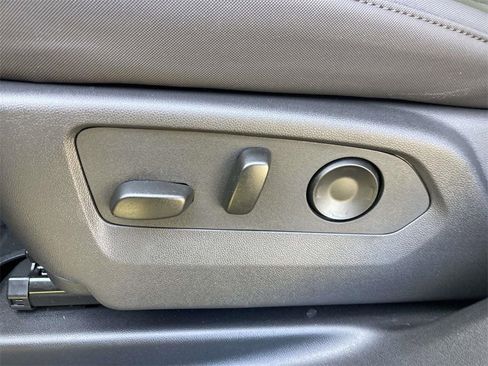 New 2026 GMC Hummer EV SUV image 17