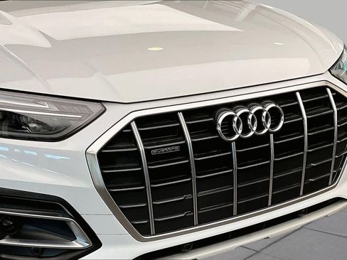 Certified 2023 Audi Q5 2.0T Premium w/ Convenience Package AWD/4WD image 32